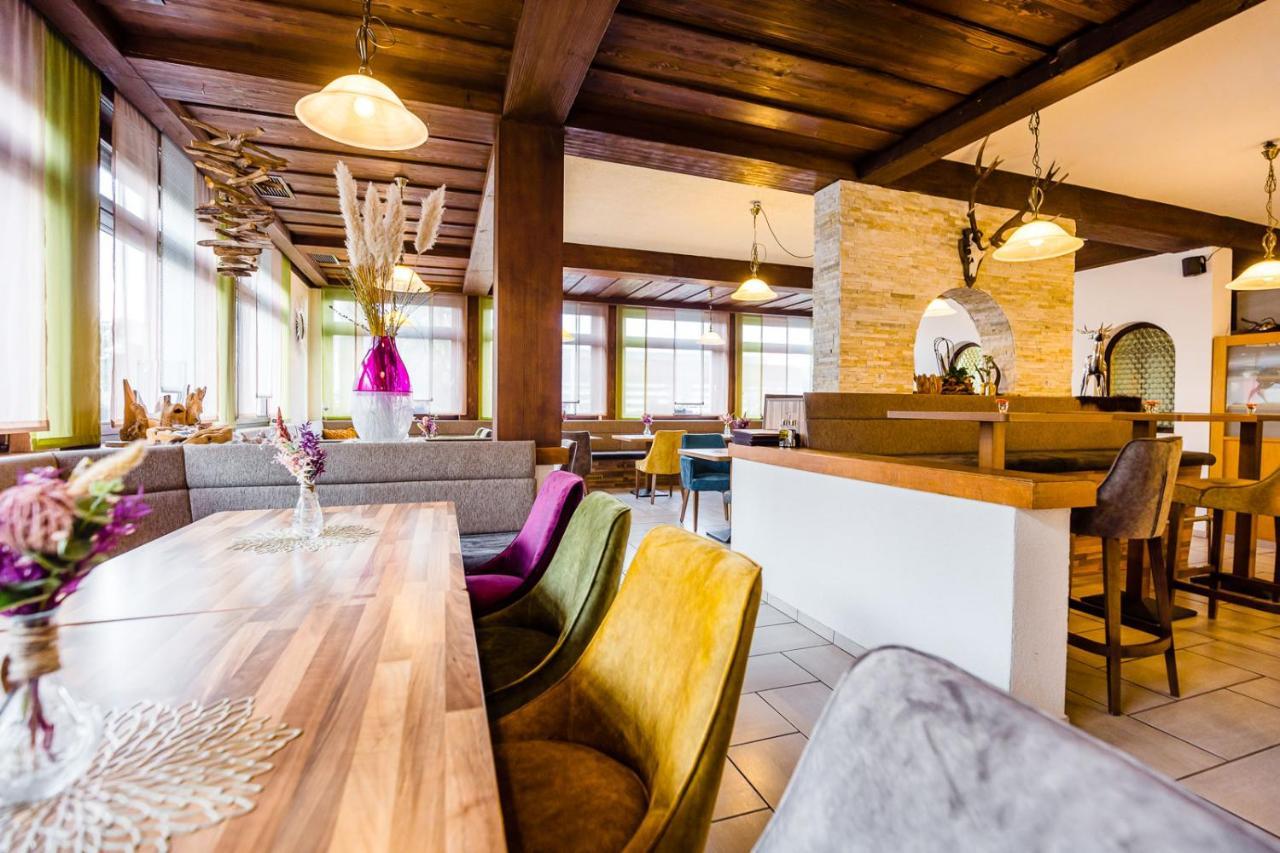 Landhotel Kueffner Pfedelbach Ngoại thất bức ảnh